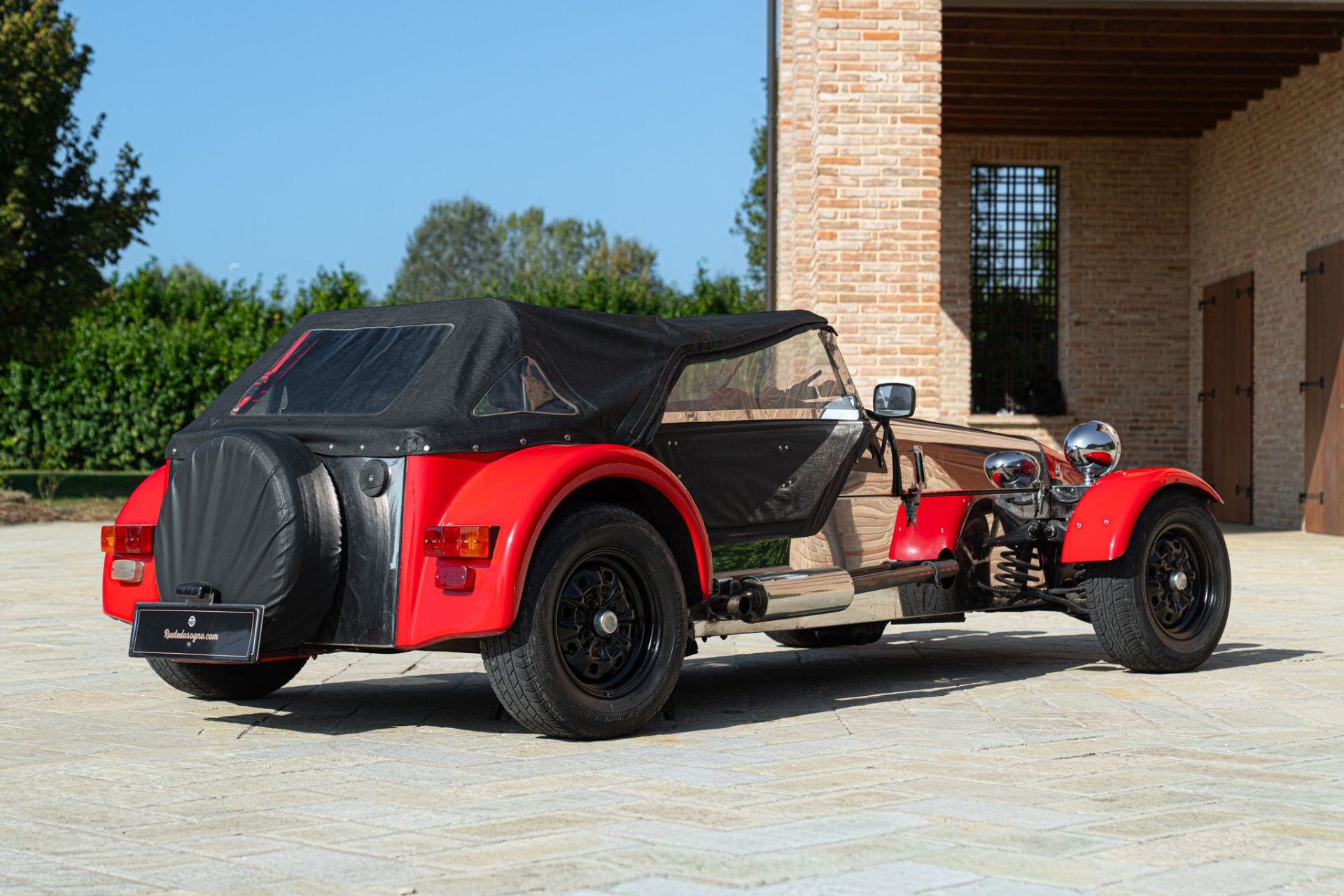 1979 ROBIN HOOD ENGINEERING S7