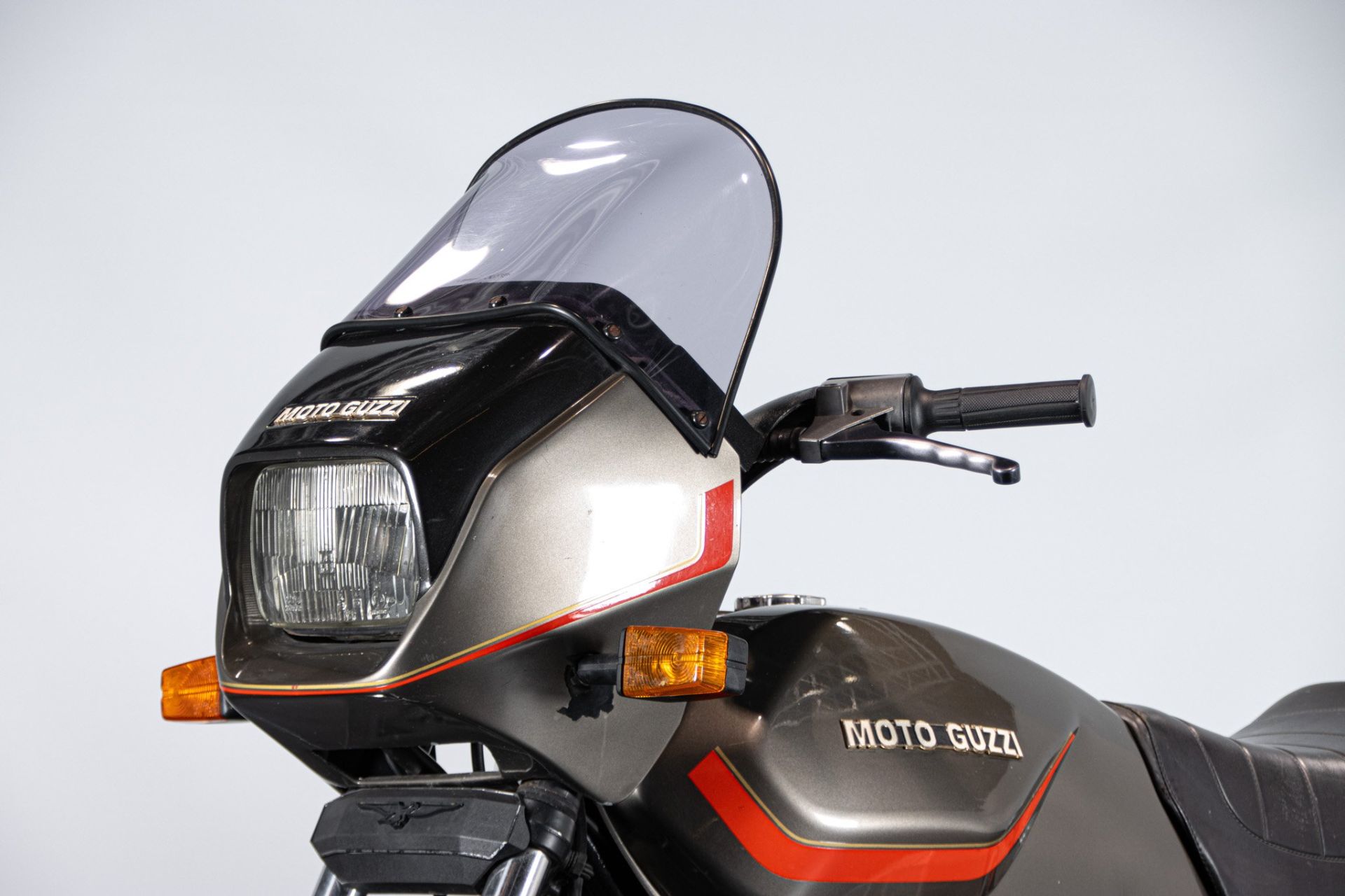 1984 MOTO GUZZI T5