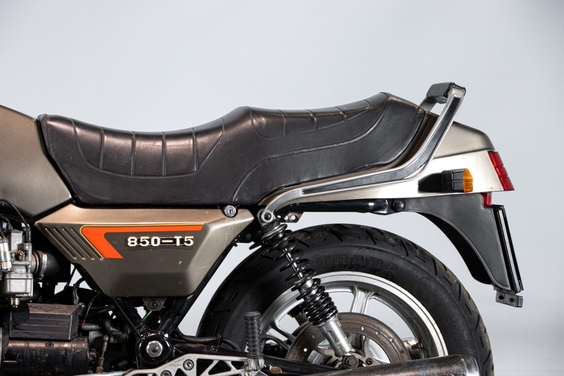 1984 MOTO GUZZI T5