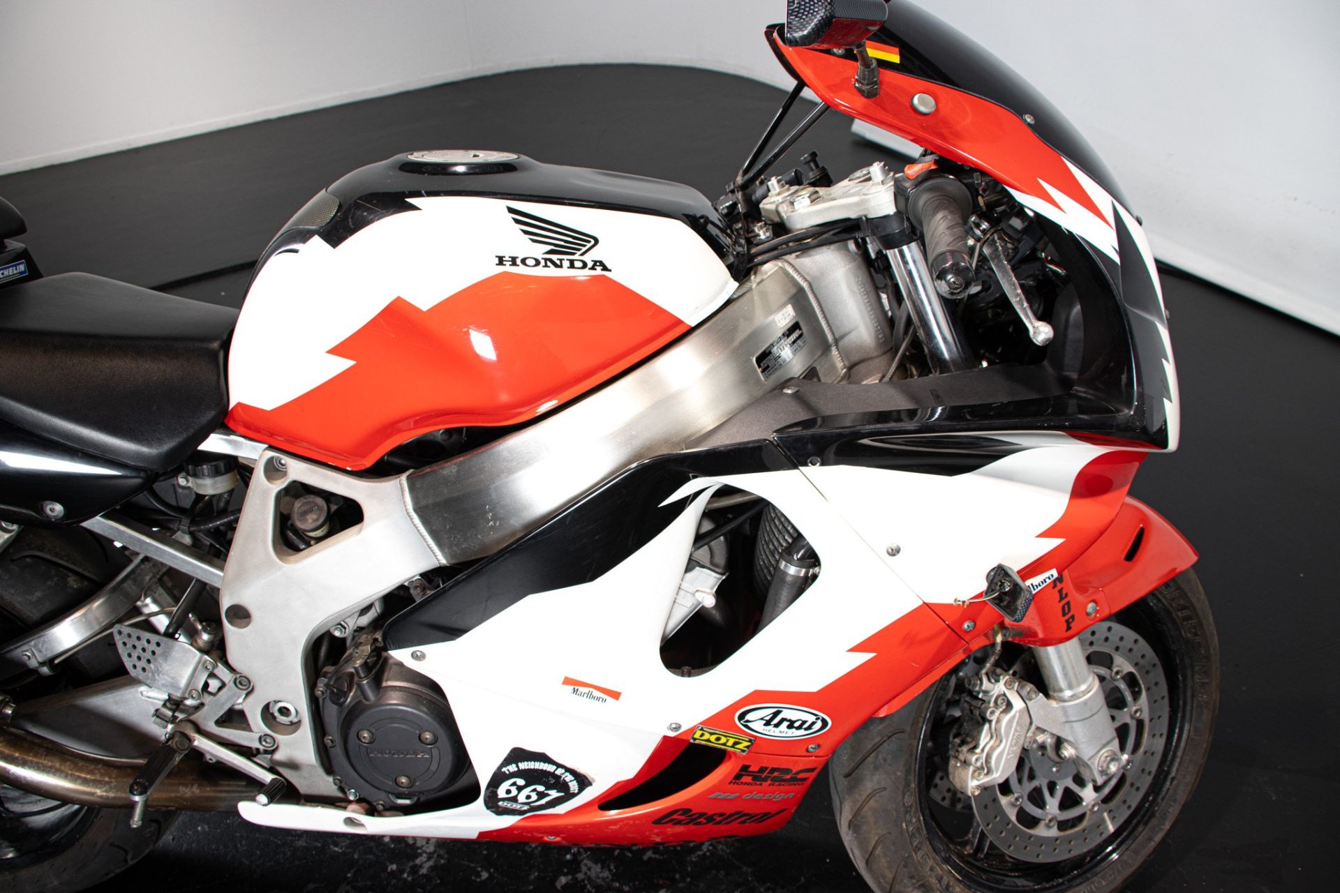 1999 HONDA CBR 900