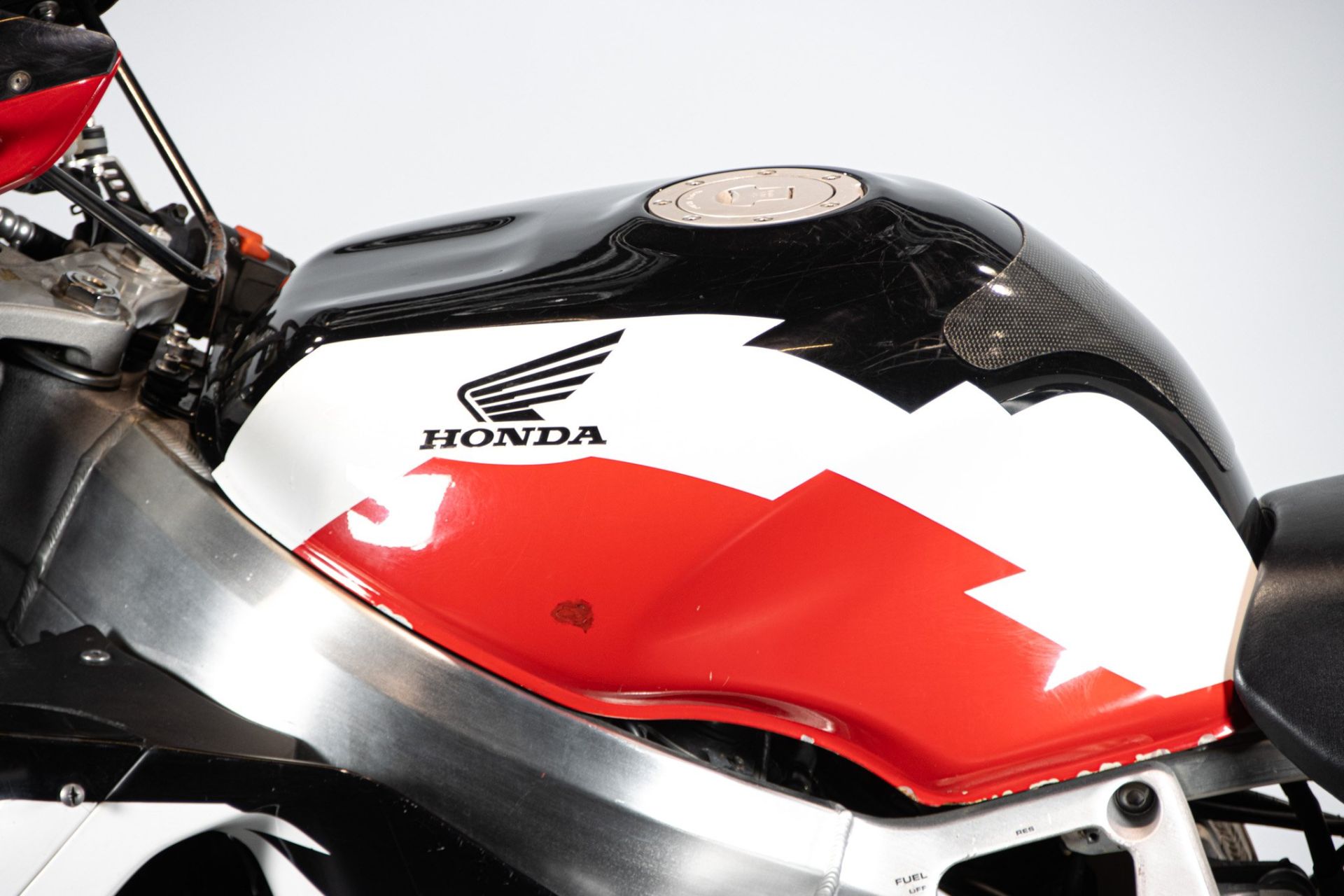 1999 HONDA CBR 900