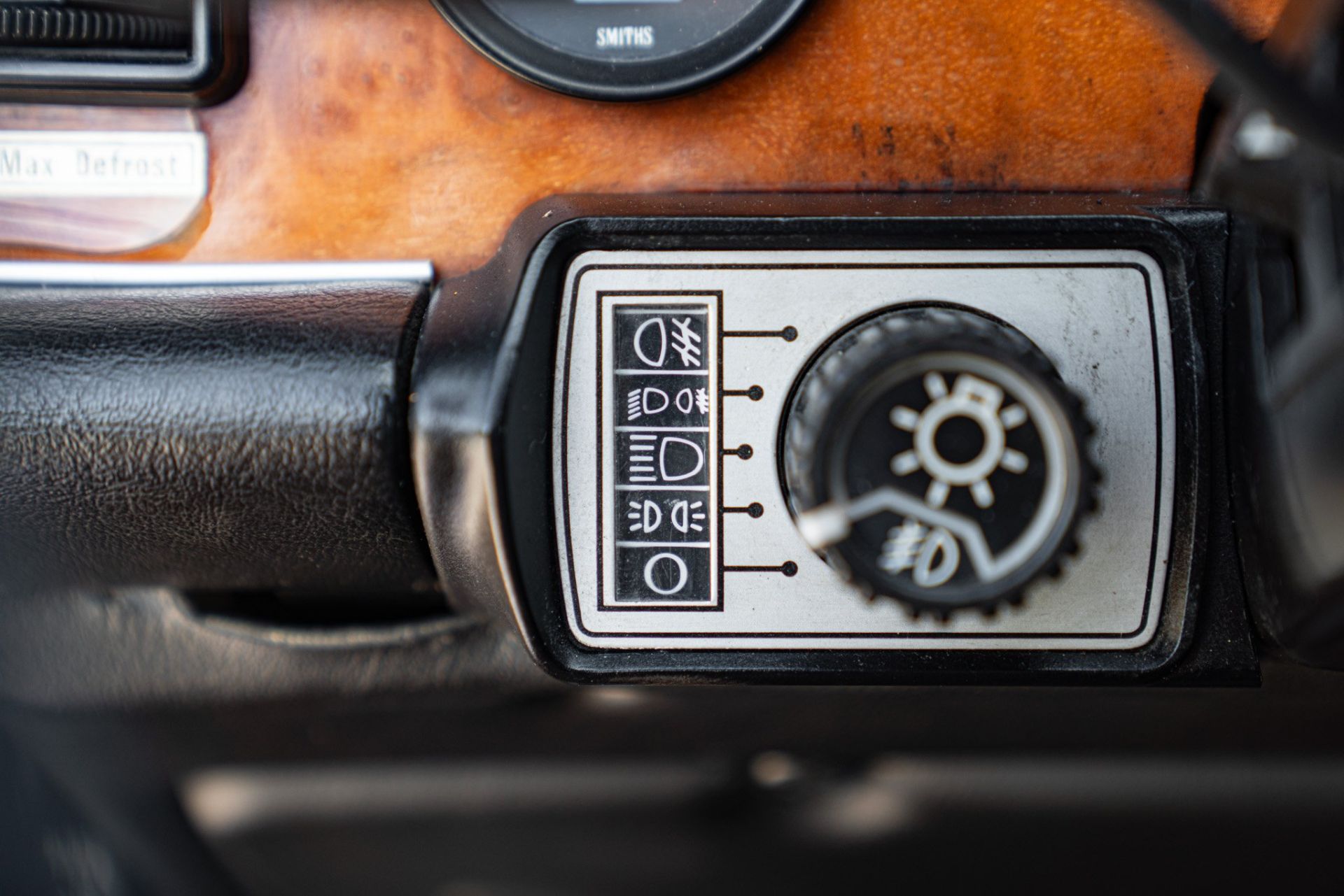 1981 JAGUAR XJ6 4.2 MANUALE
