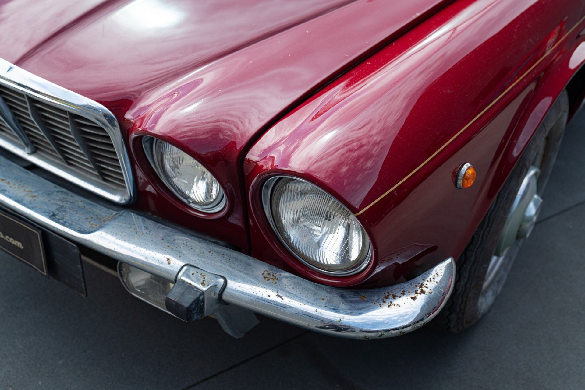 1976 JAGUAR XJ6 3.6