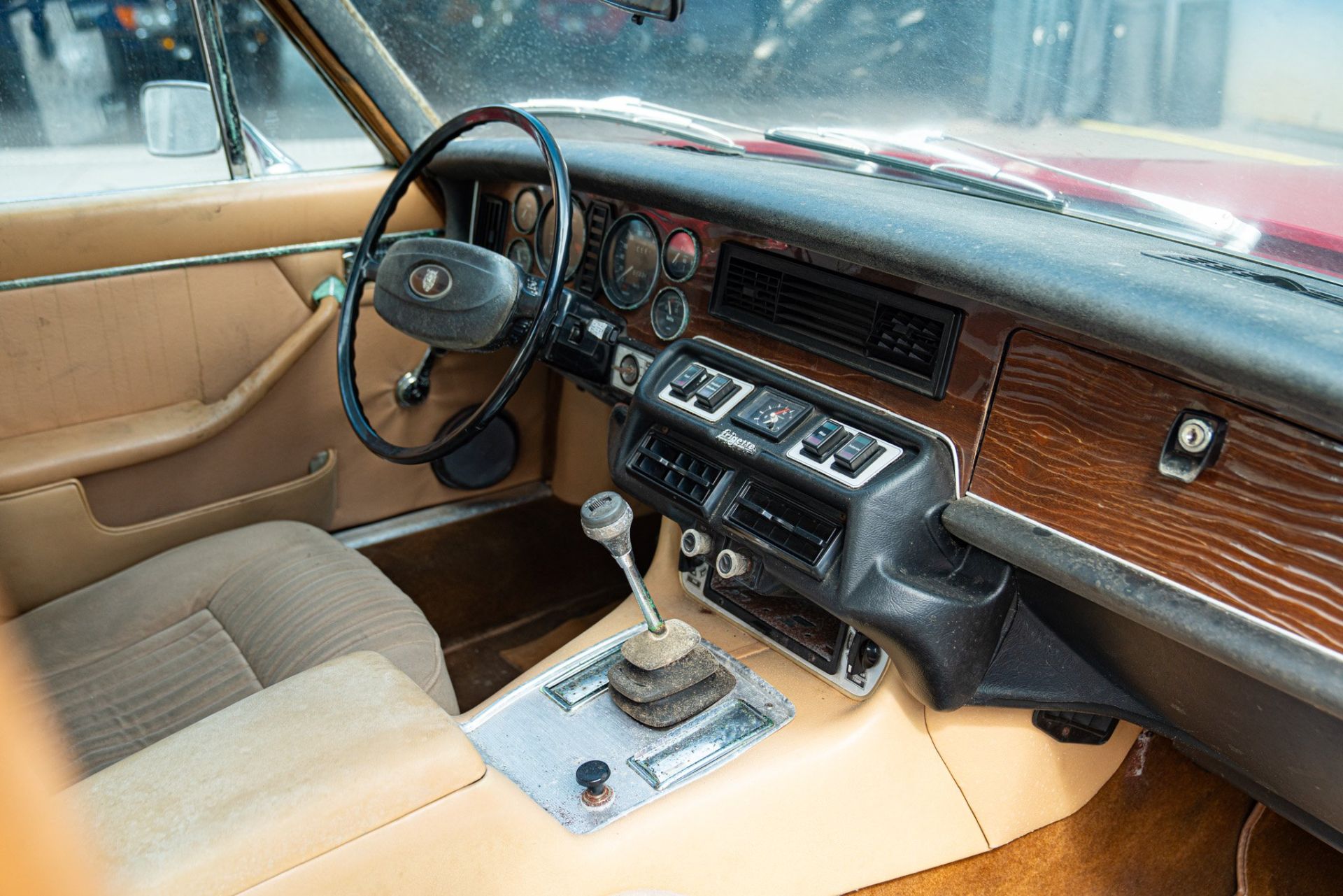 1976 JAGUAR XJ6 3.6