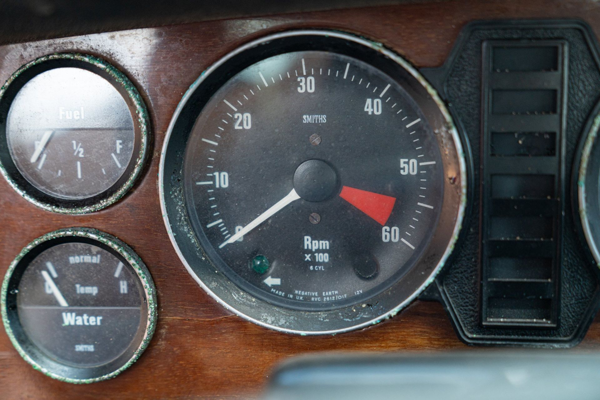 1976 JAGUAR XJ6 3.6