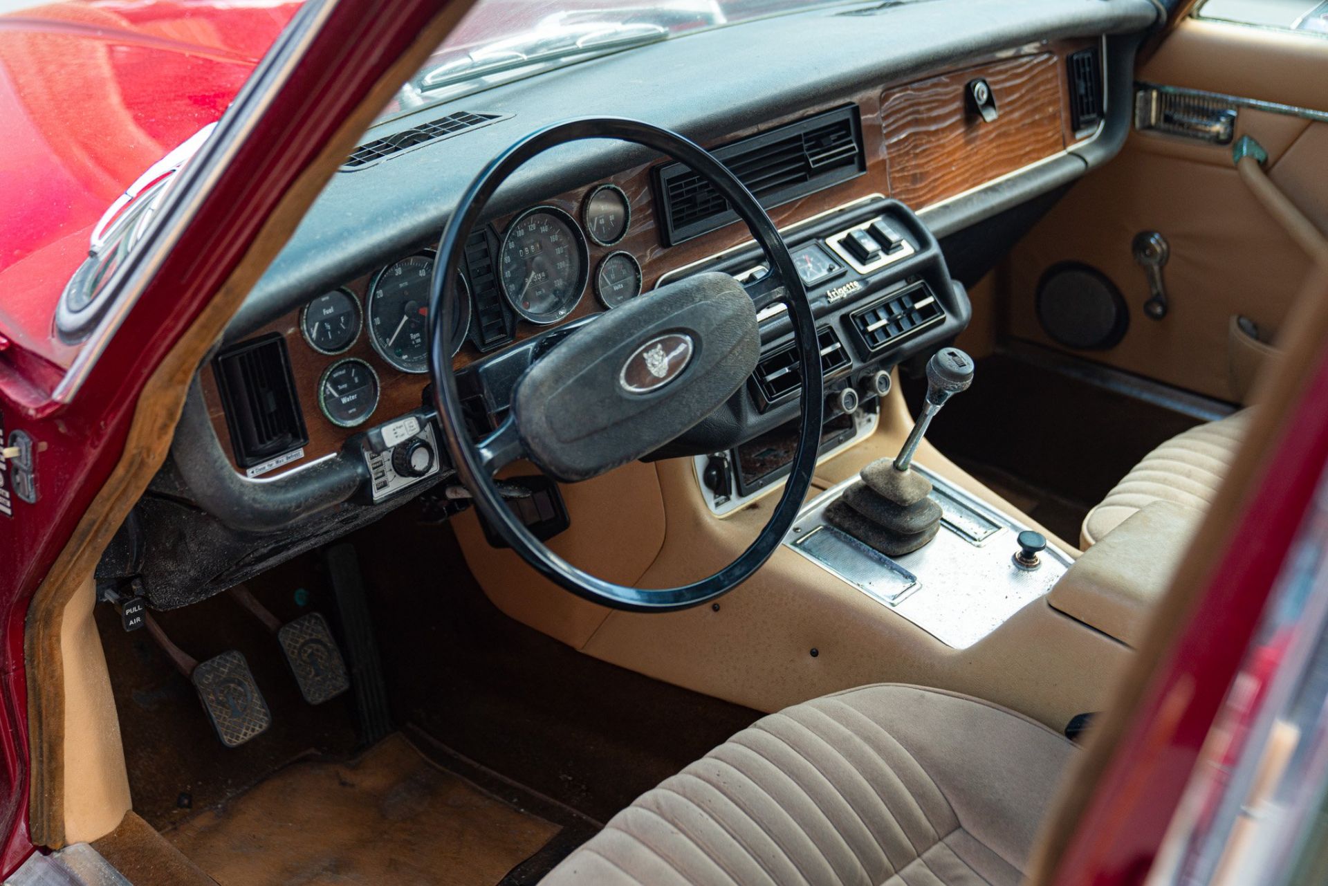 1976 JAGUAR XJ6 3.6