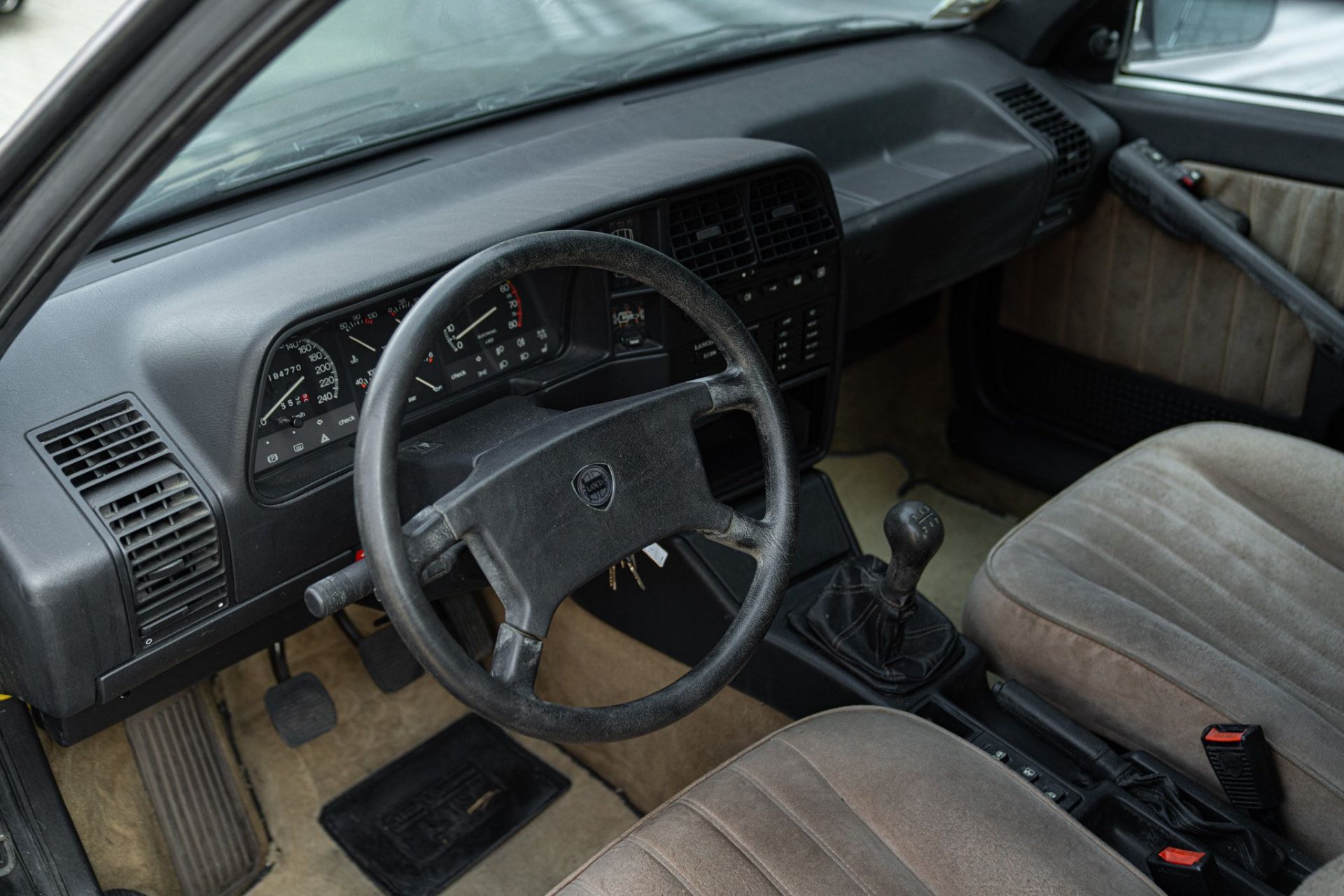 1985 LANCIA THEMA 6V