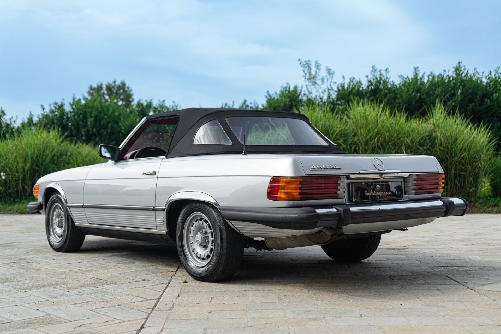 1977 Mercedes-Benz SL 450