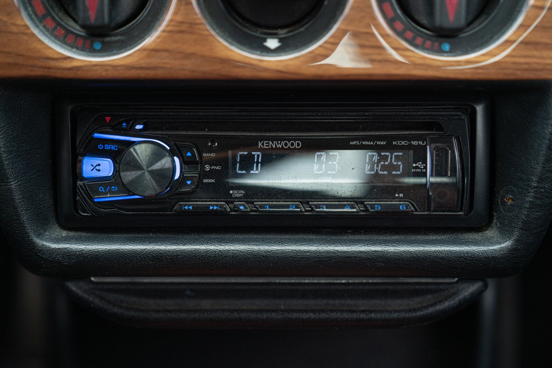 1991 MERCEDES-BENZ 190 E 1.8