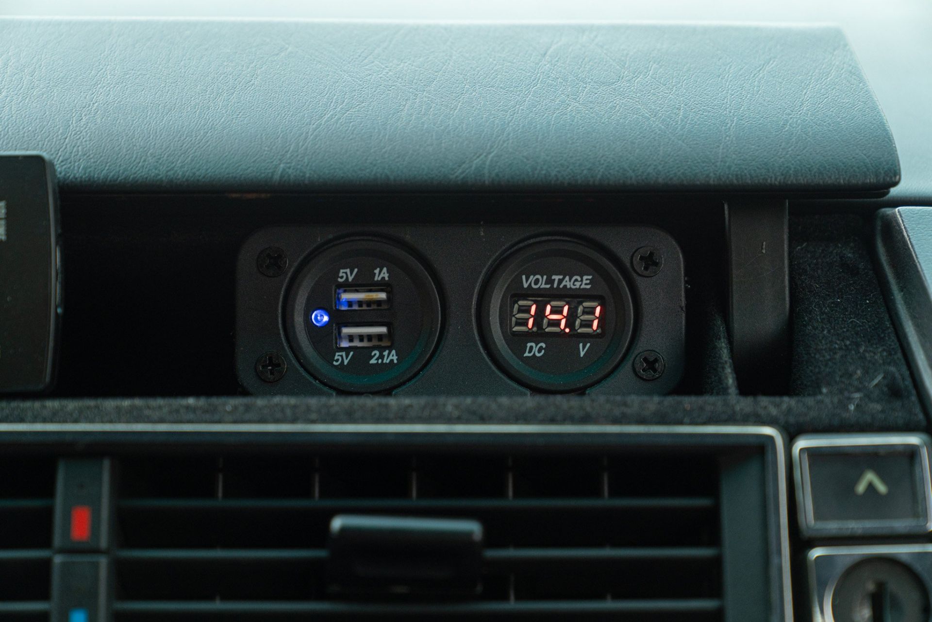 1995 Mercedes-Benz SL 320