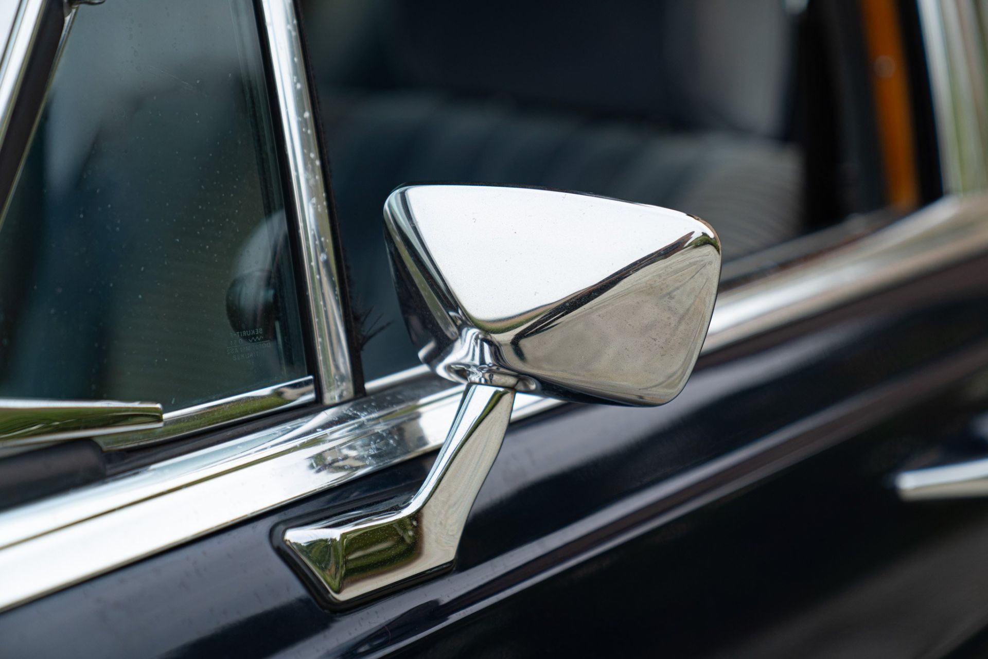 1973 MERCEDES -BENZ 300 SEL 3.5