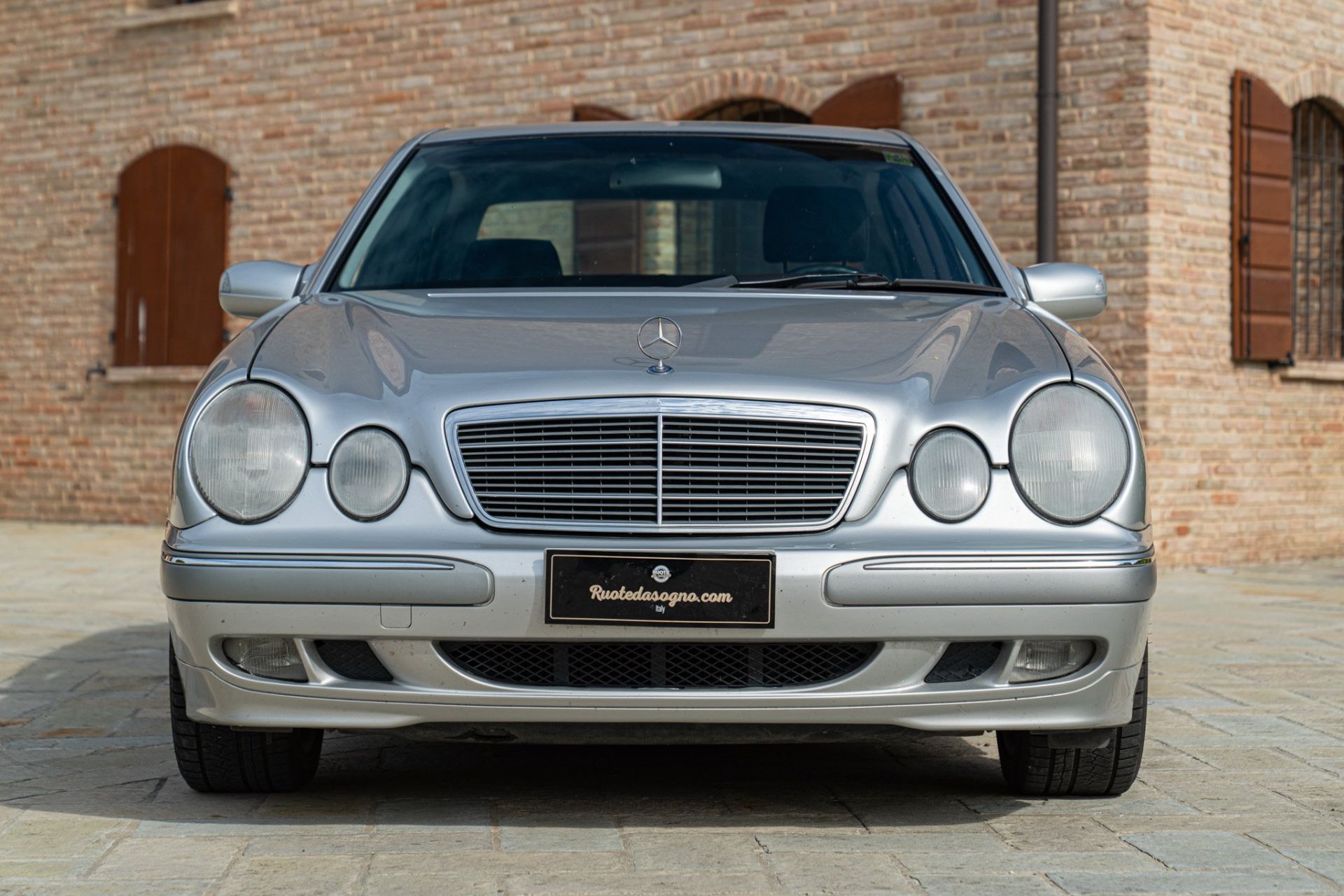 2000 MERCEDES-BENZ E430 V8