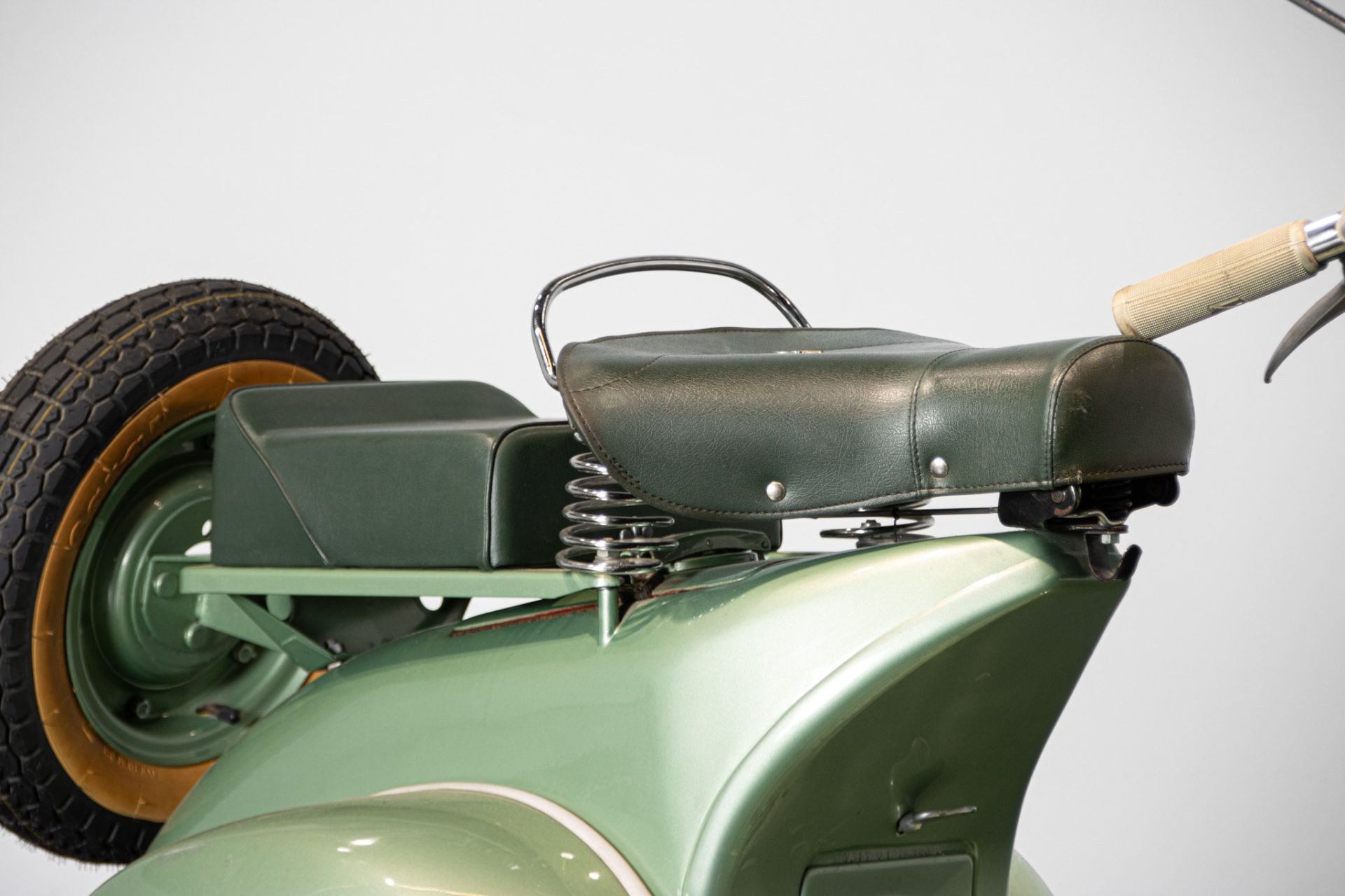 1951 PIAGGIO VESPA V31T "FARO BASSO"