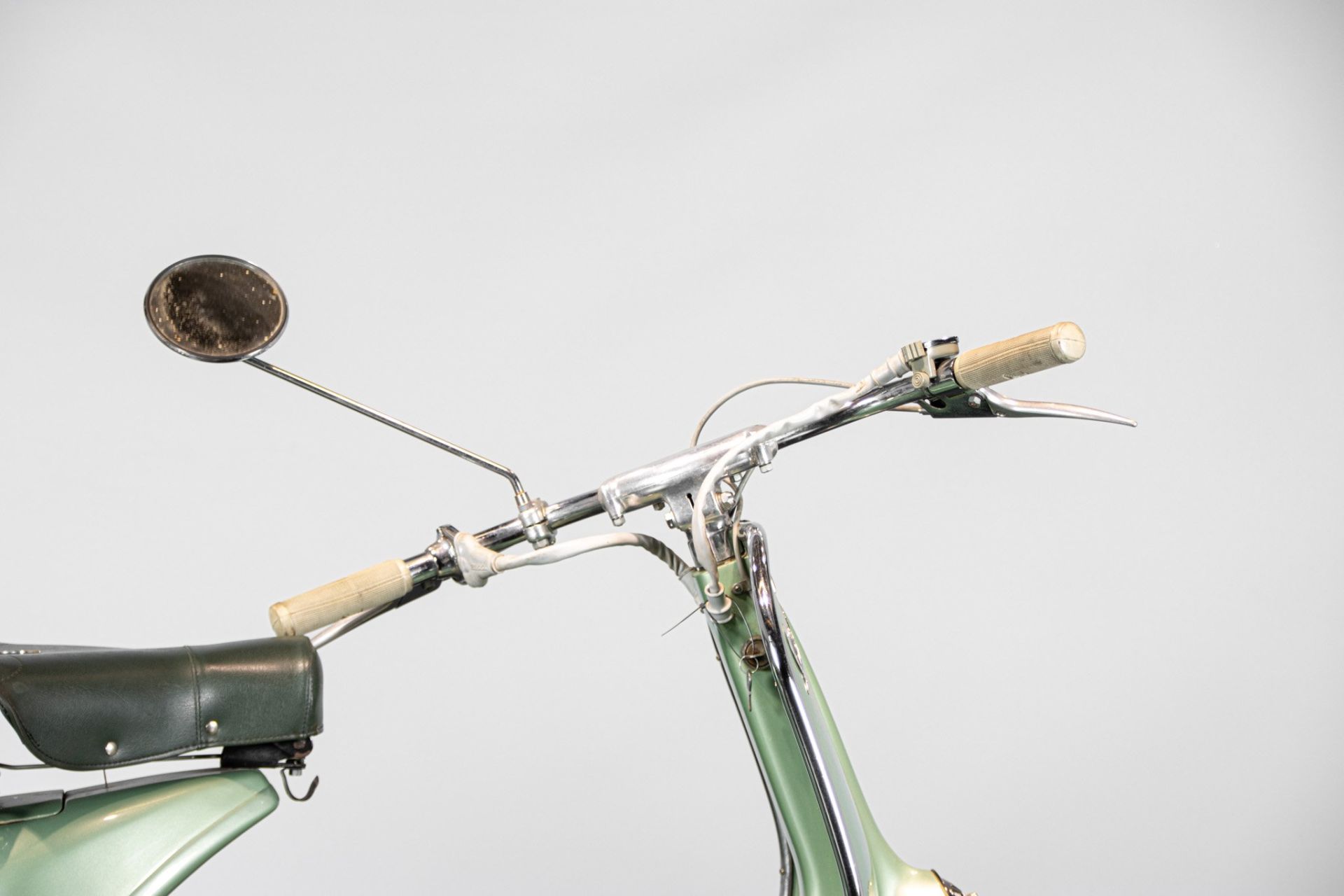 1951 PIAGGIO VESPA V31T "FARO BASSO"