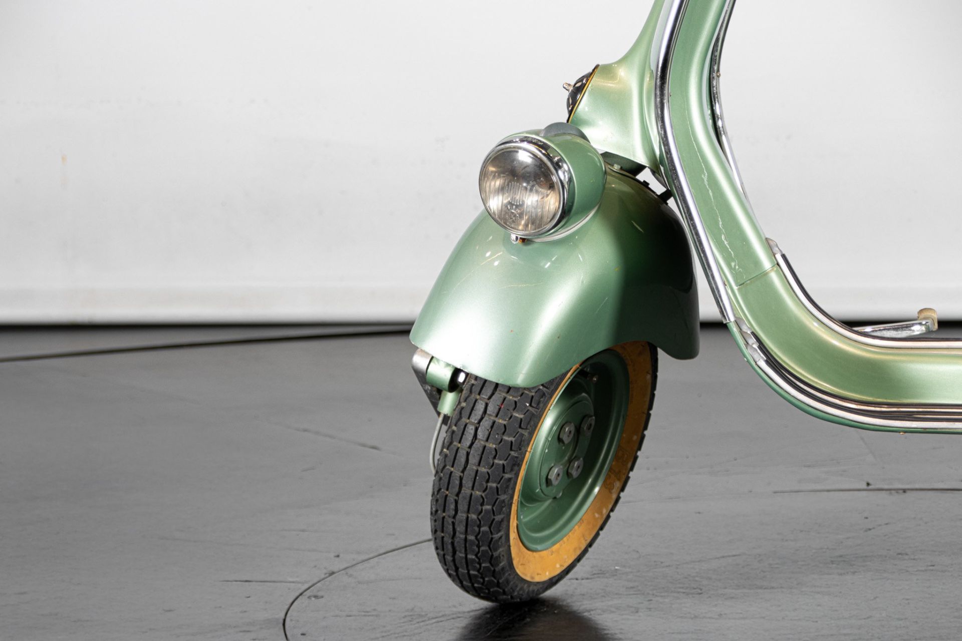 1951 PIAGGIO VESPA V31T "FARO BASSO"