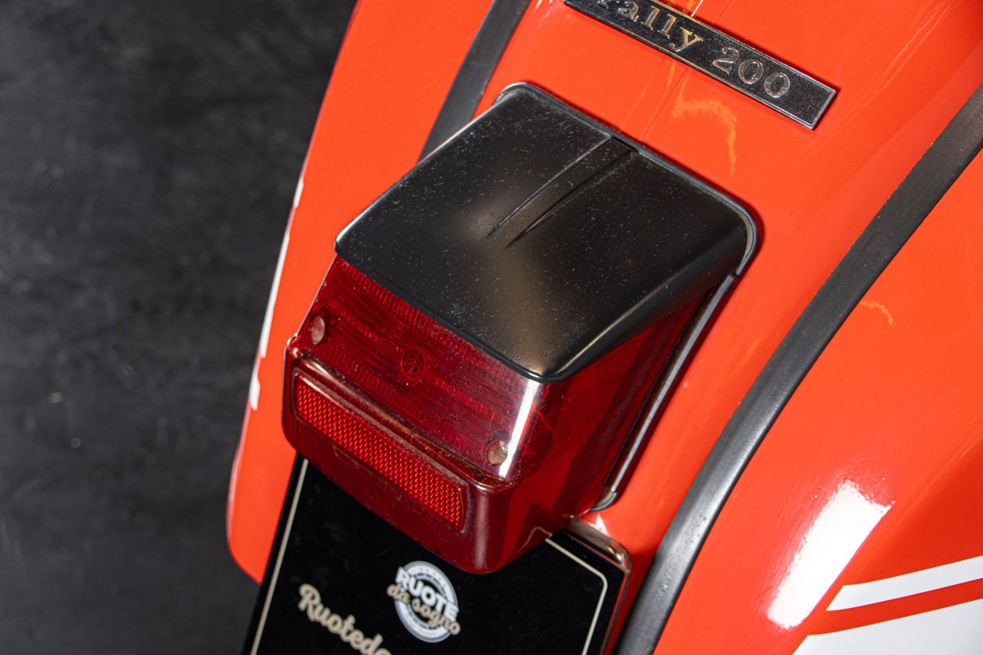 1974 PIAGGIO VESPA RALLY 200
