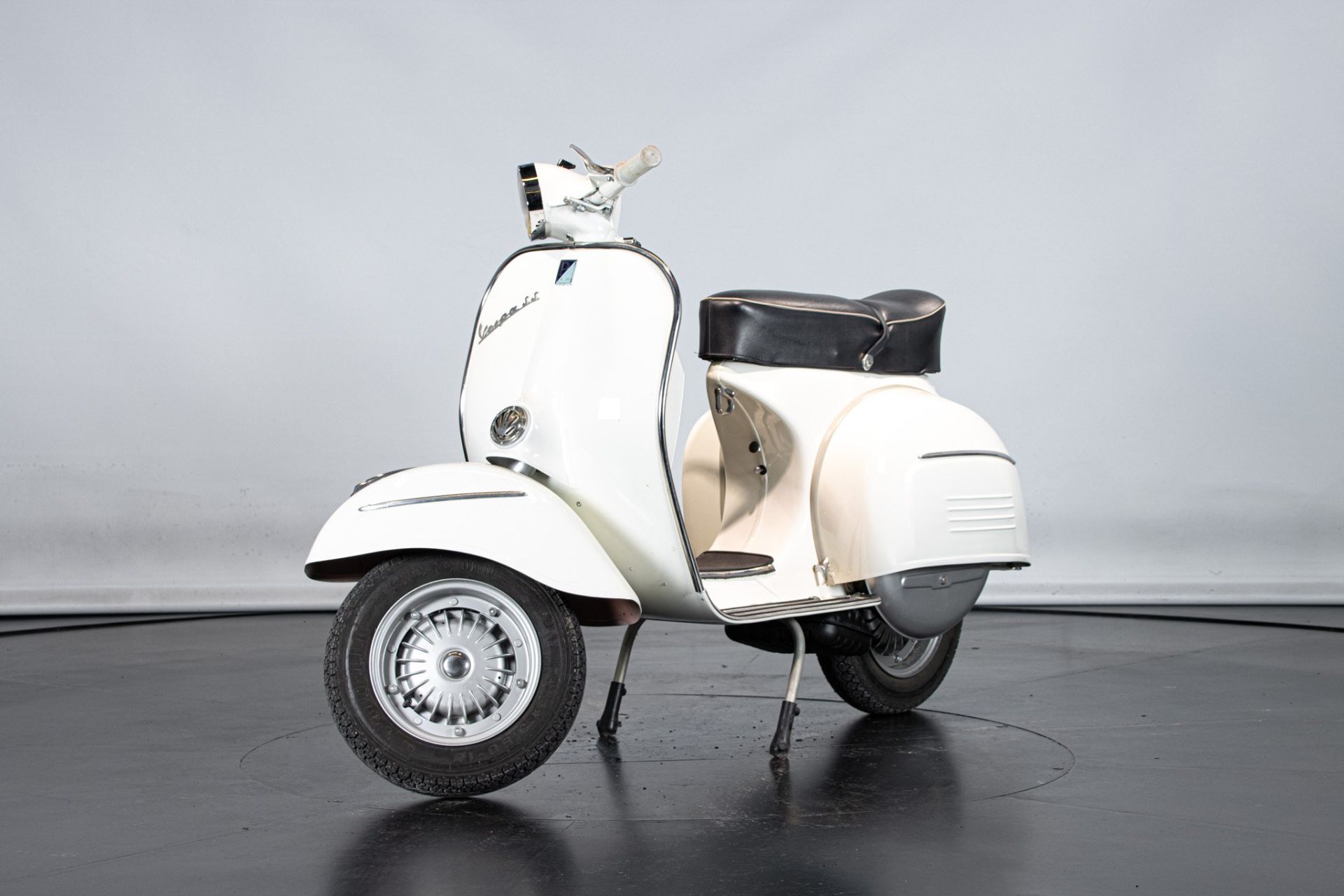 1964 PIAGGIO VESPA 180 SS