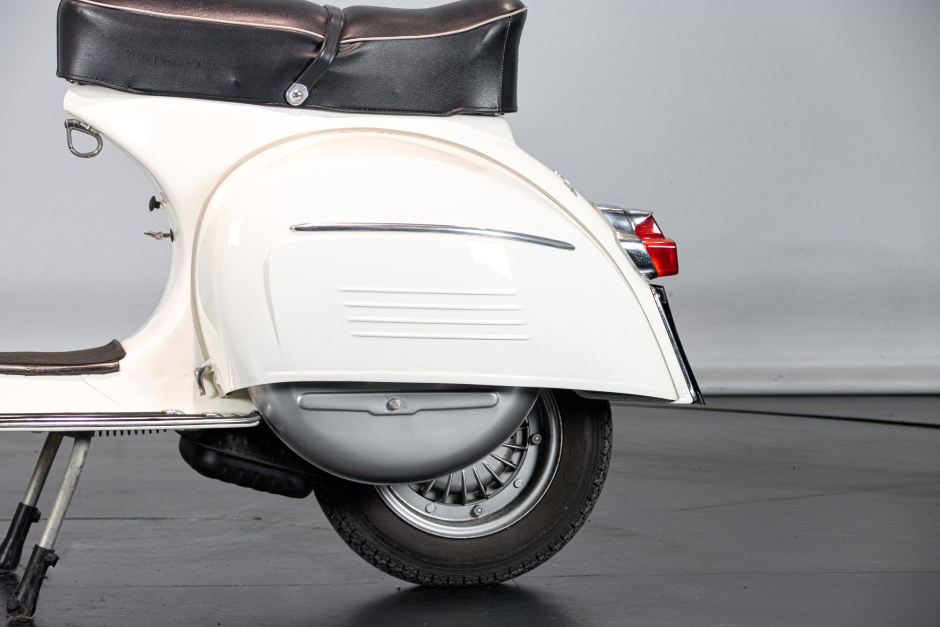 1964 PIAGGIO VESPA 180 SS