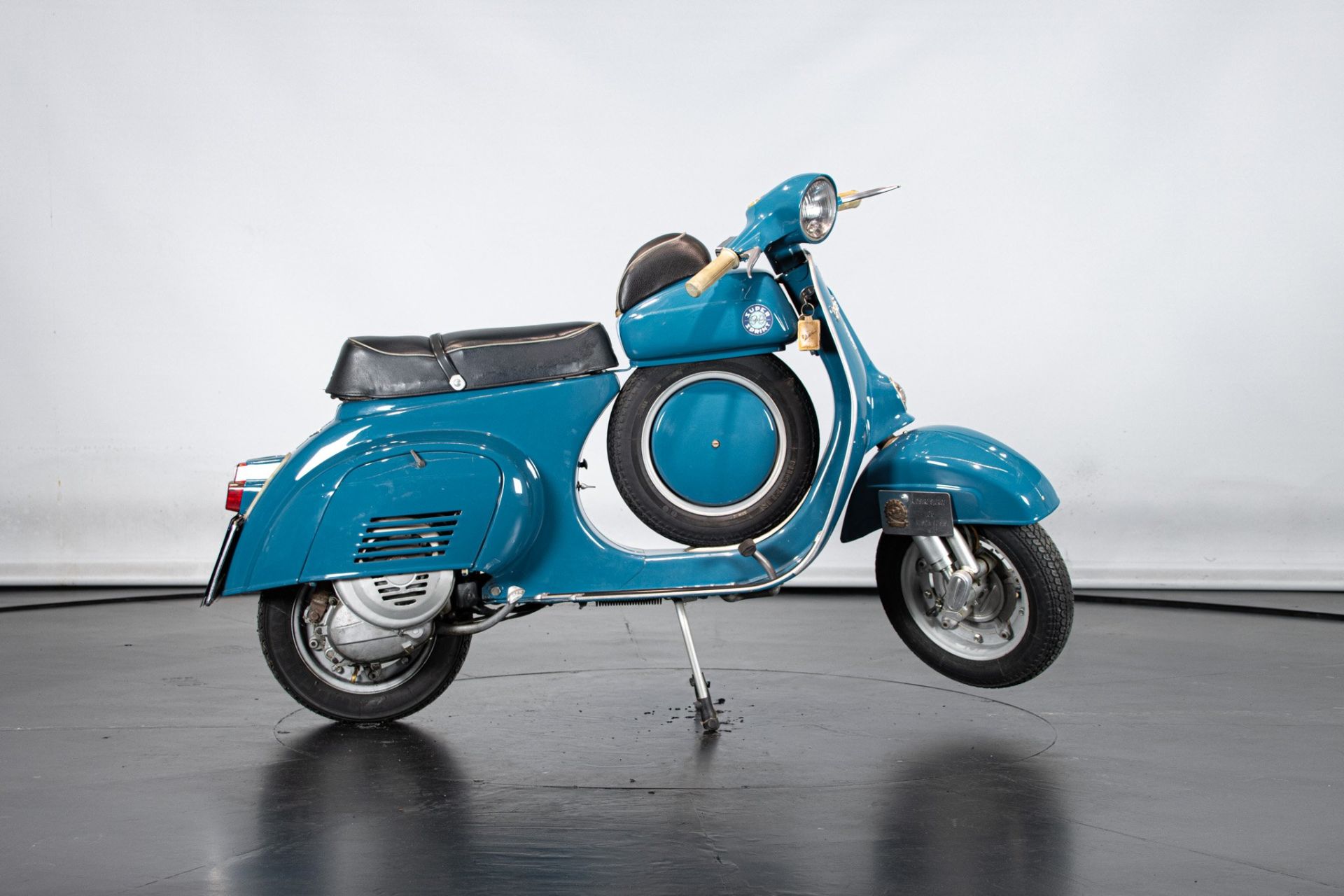1967 PIAGGIO VESPA 90 SS