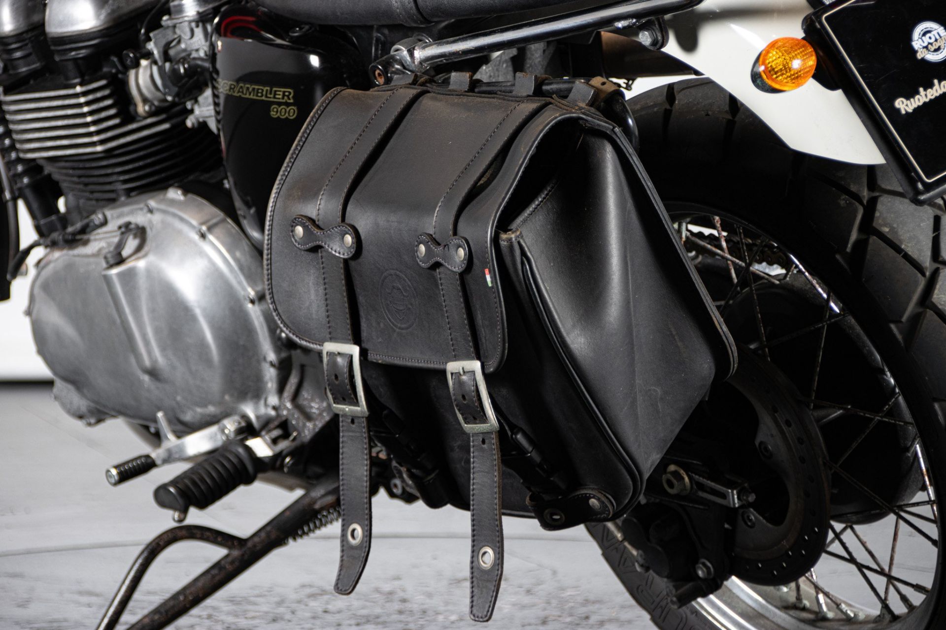 2014 TRIUMPH SCRAMBLER 900