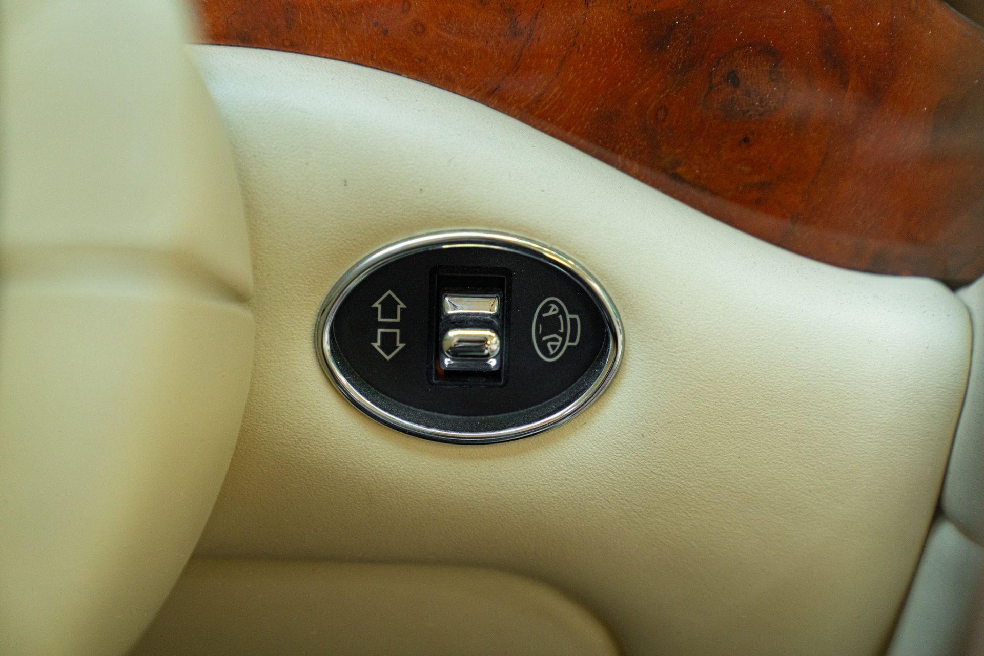 1999 BENTLEY ARNAGE