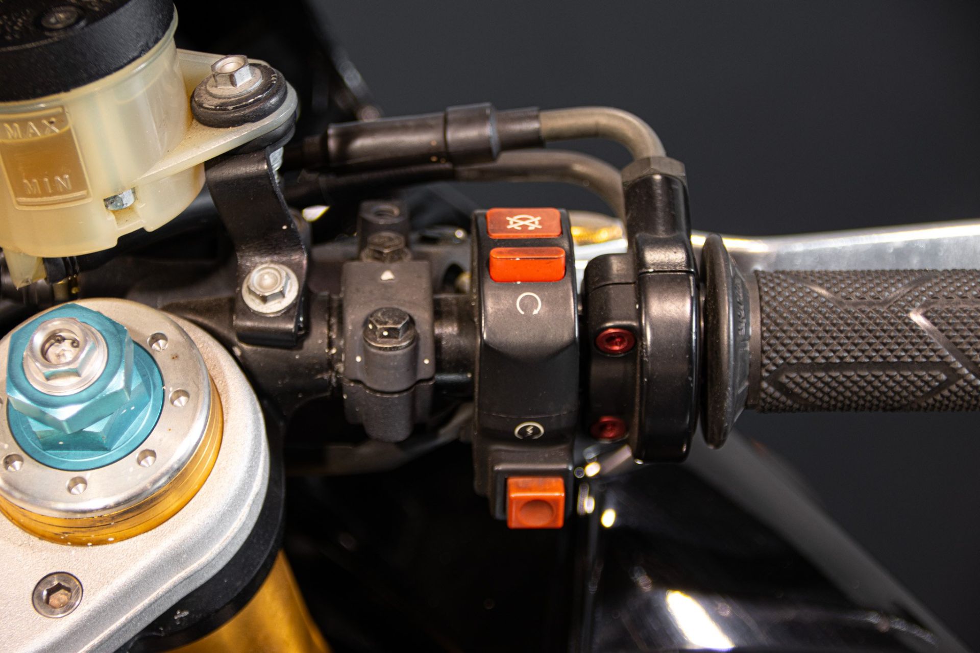 1999 APRILIA RSV 1000 SP V60