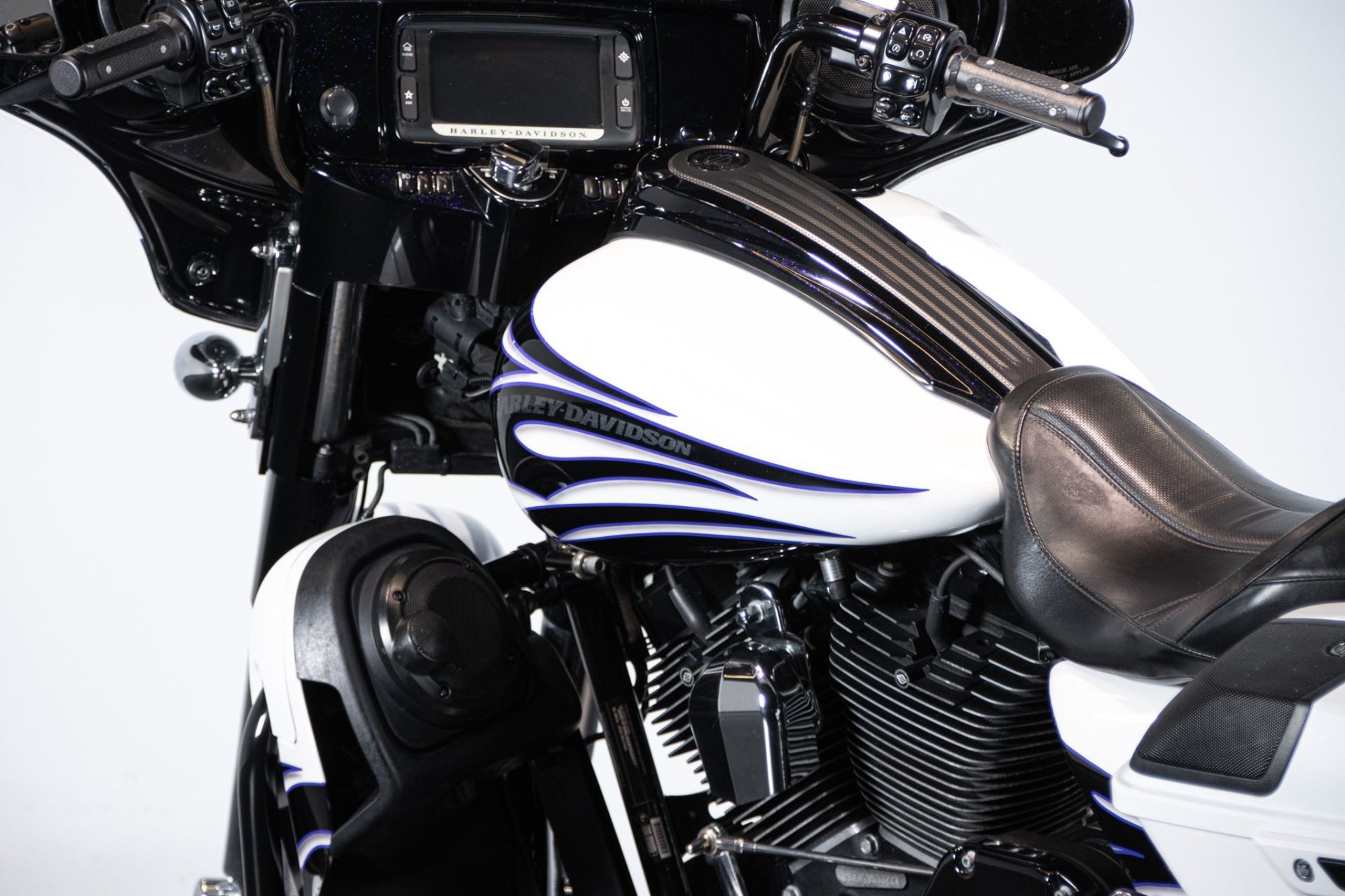 2015 HARLEY DAVIDSON STREET GLIDE CVO