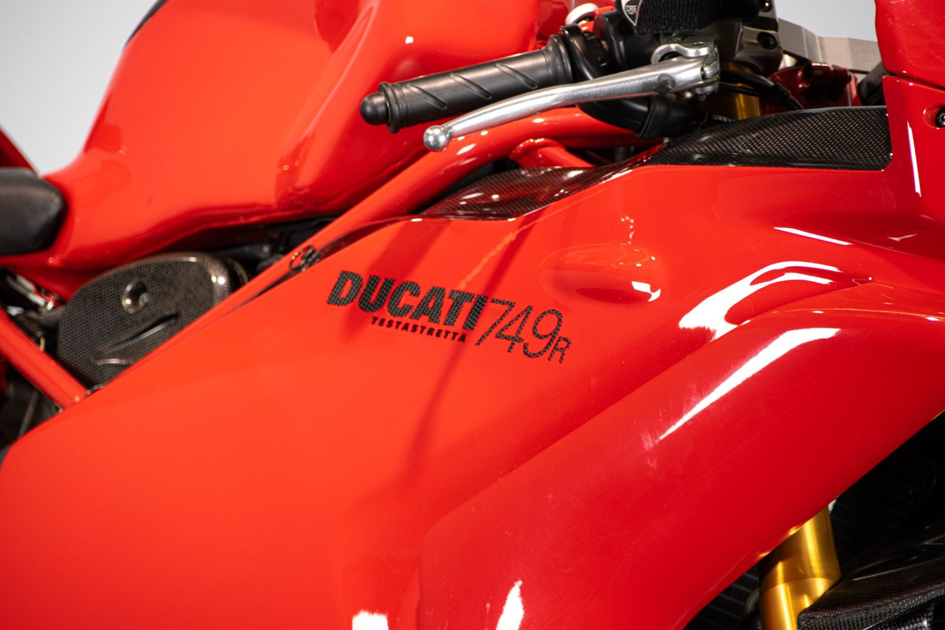 2004 DUCATI 749 R