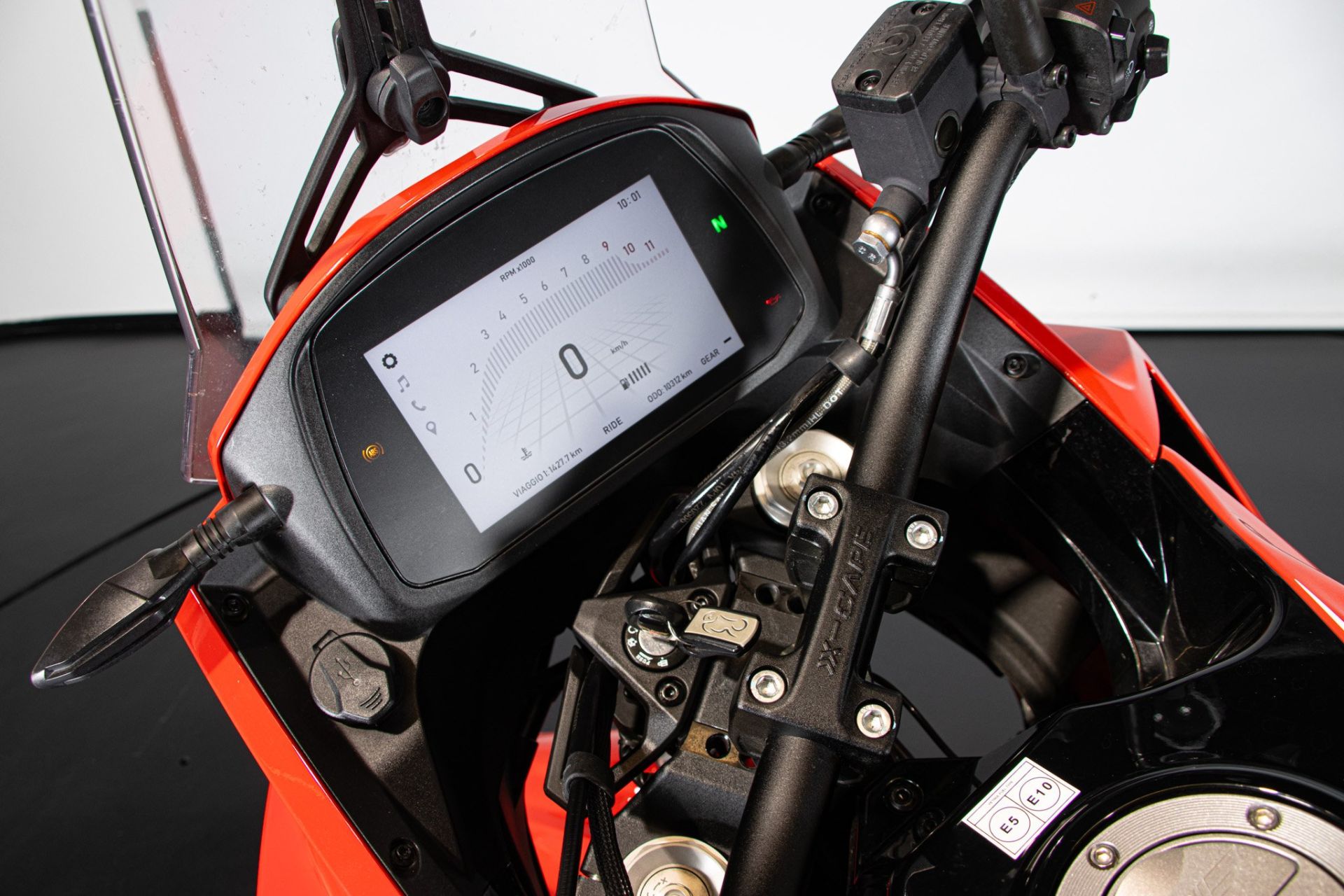 2023 MOTO MORINI X-CAPE 649