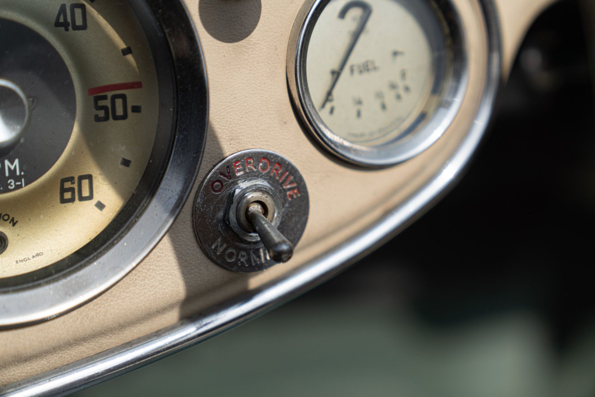 1957 AUSTIN HEALEY 100/6 BN4