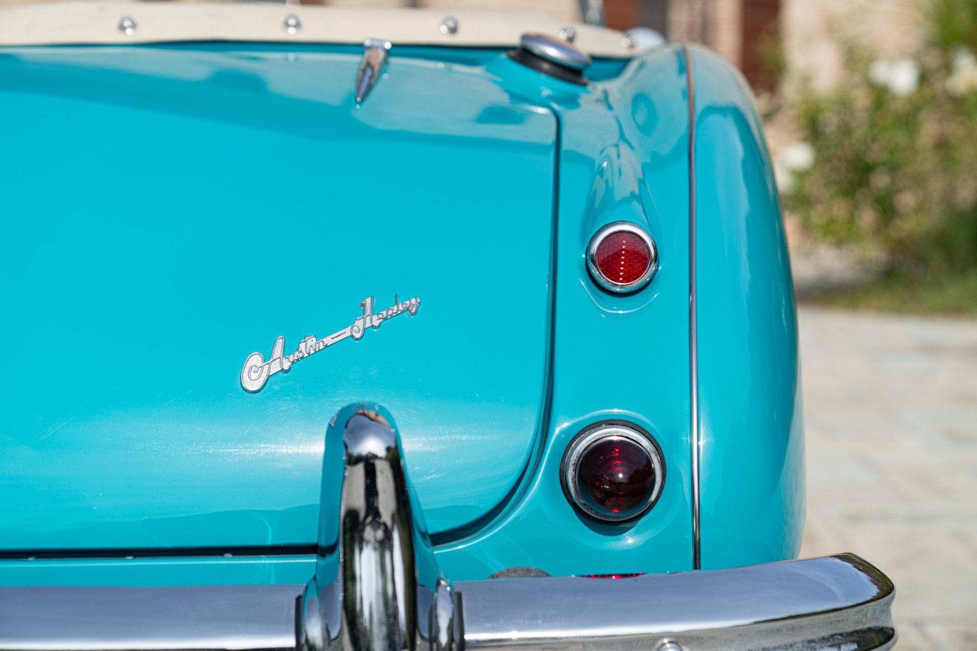 1957 AUSTIN HEALEY 100/6 BN4