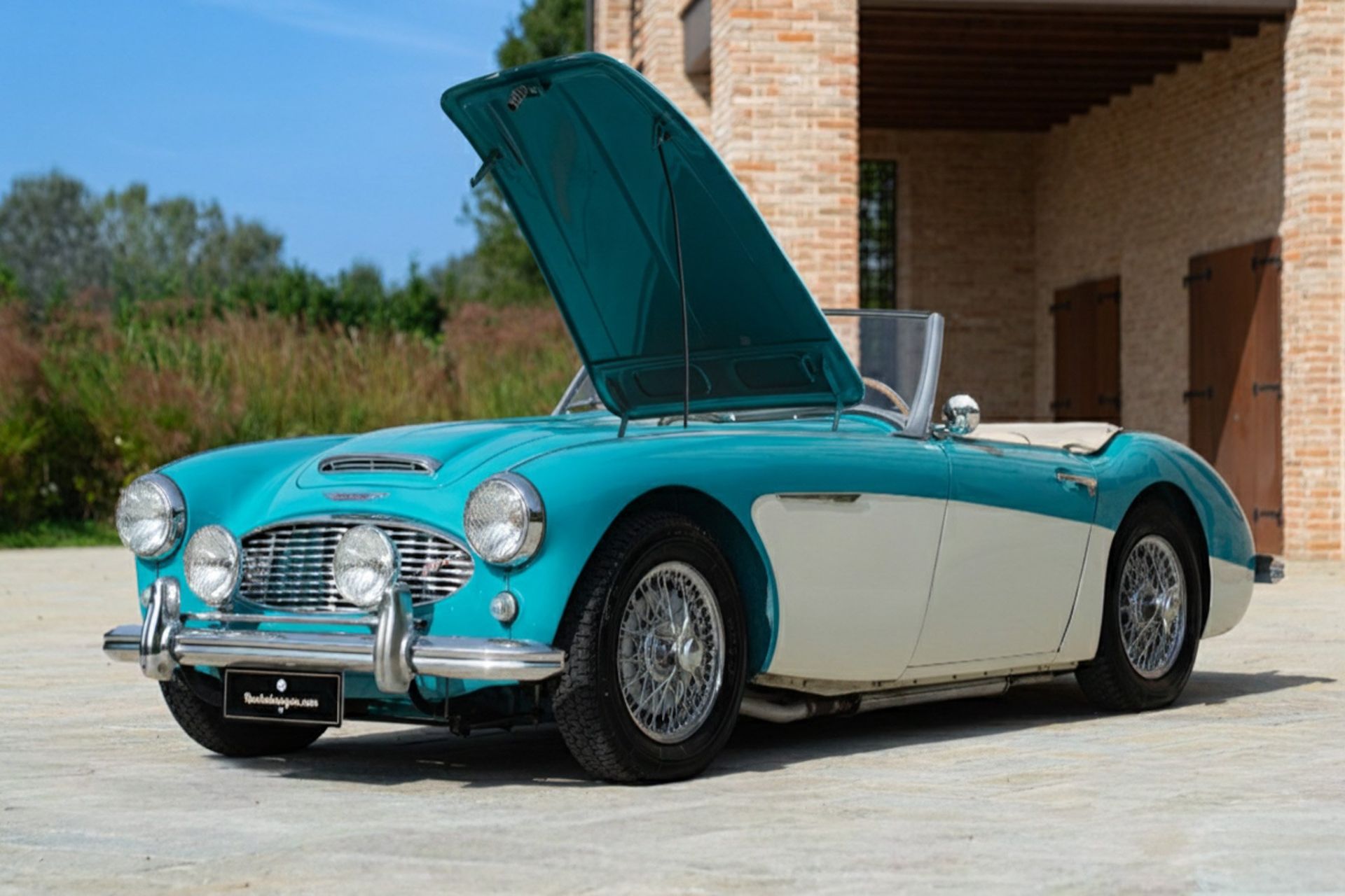 1957 AUSTIN HEALEY 100/6 BN4