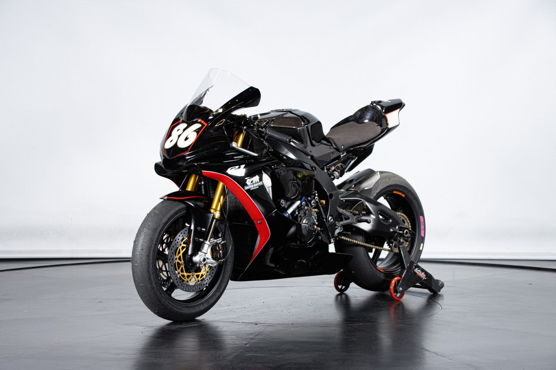 2024 YAMAHA R1