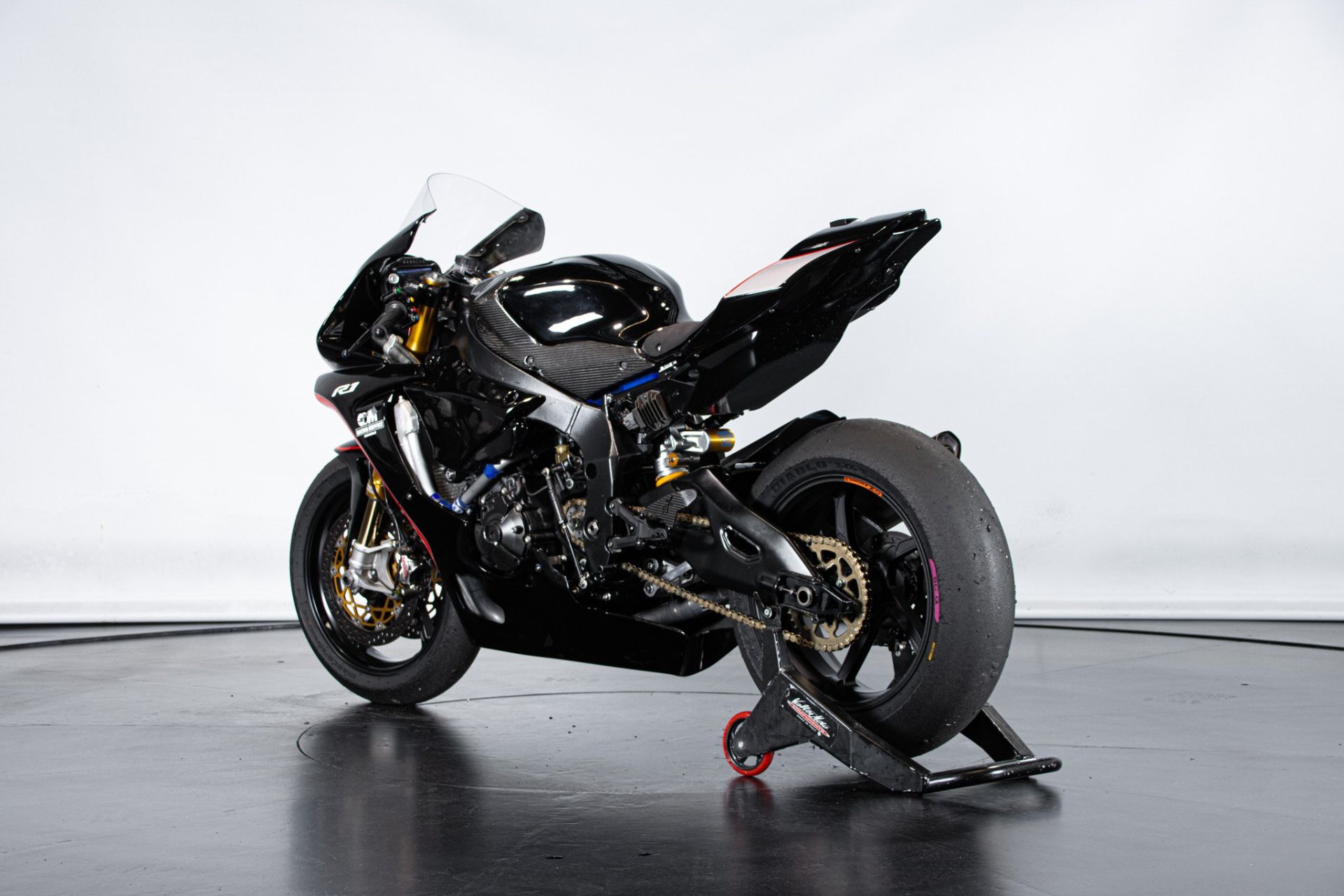 2024 YAMAHA R1