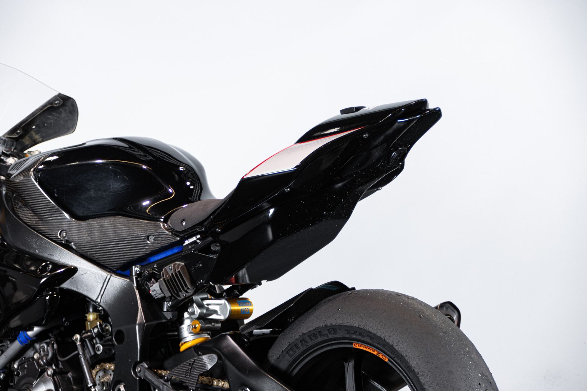 2024 YAMAHA R1