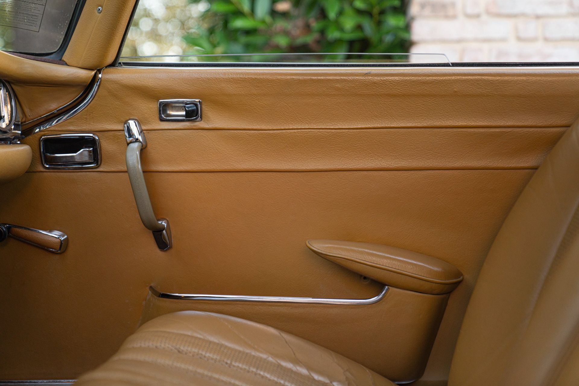 1969 MERCEDES-BENZ 280 SL