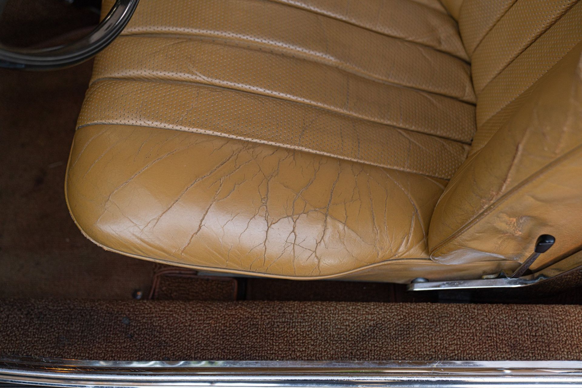 1969 MERCEDES-BENZ 280 SL