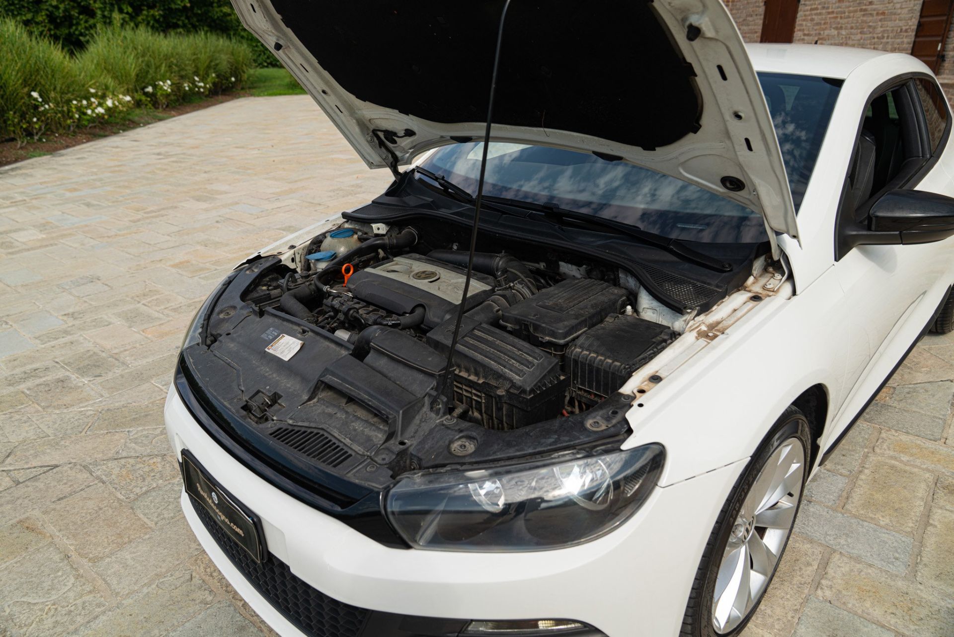 2009 VOLKSWAGEN SCIROCCO 2.0 TFSI 2.0 R LINE