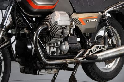 1984 MOTO GUZZI T5
