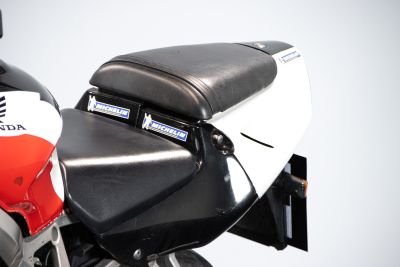 1999 HONDA CBR 900
