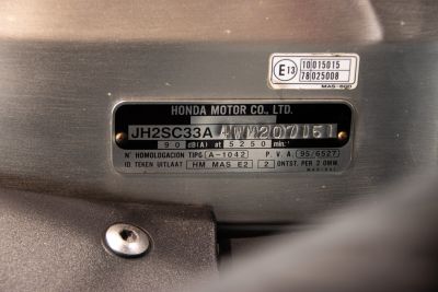 1999 HONDA CBR 900