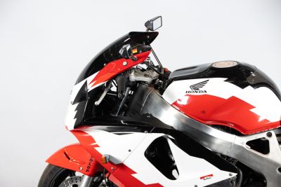1999 HONDA CBR 900