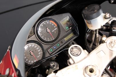 1999 HONDA CBR 900