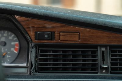 1991 MERCEDES-BENZ 190 E 1.8