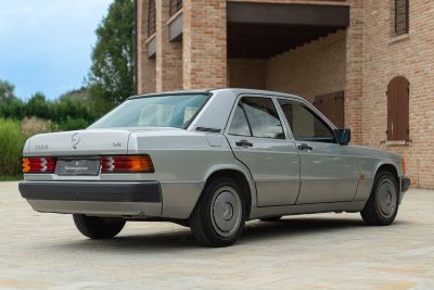 1991 MERCEDES-BENZ 190 E 1.8
