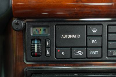 1995 Mercedes-Benz SL 320