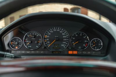 1995 Mercedes-Benz SL 320