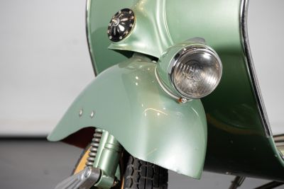 1951 PIAGGIO VESPA V31T "FARO BASSO"