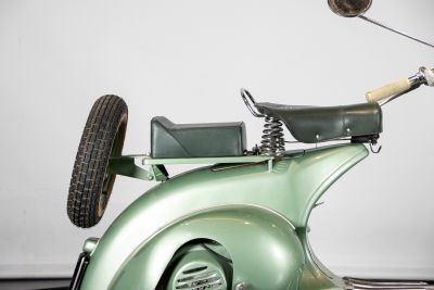 1951 PIAGGIO VESPA V31T "FARO BASSO"