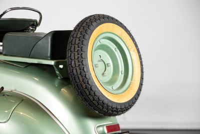 1951 PIAGGIO VESPA V31T "FARO BASSO"